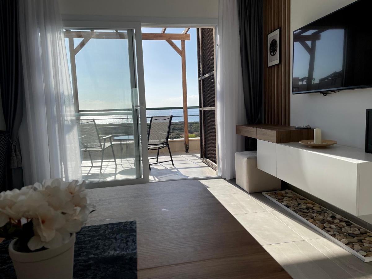 Seaside Modern Holiday Home For Family Vokolidha Exterior foto